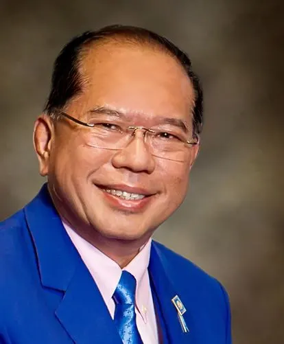 Portrait of Past District Governor Philip N. Tan